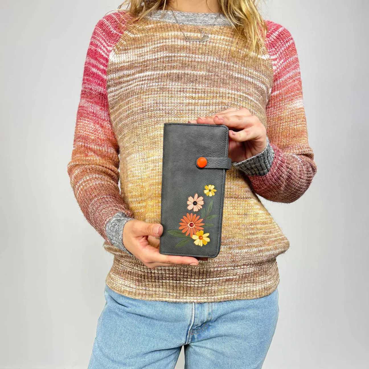 DaliahlongWalletLS-w-823a-c_1296x