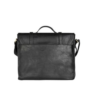 RiverBlackBack-h-02702-b_1296x